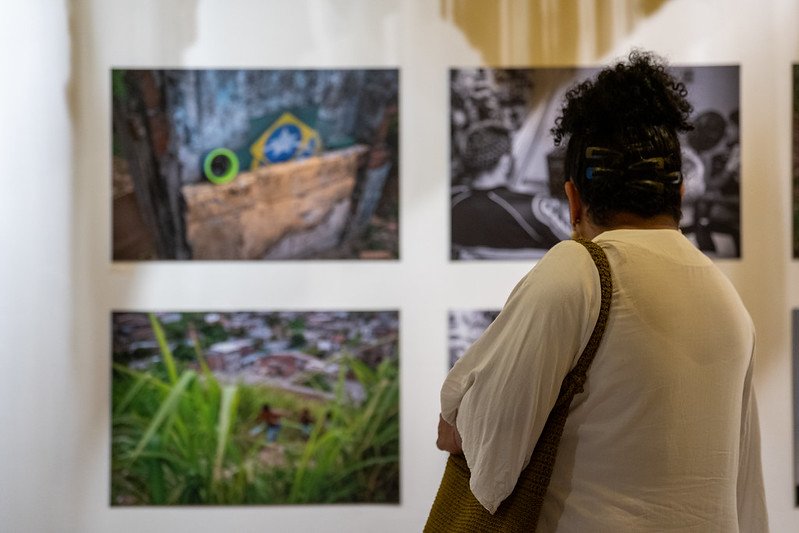 Últimos dias para visitar a exposição “Fazendo arte como não podia fazer quando criança”, no Centro Cultural Belchior