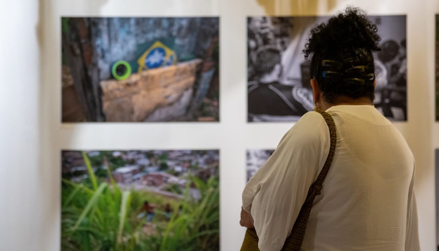 Últimos dias para visitar a exposição “Fazendo arte como não podia fazer quando criança”, no Centro Cultural Belchior